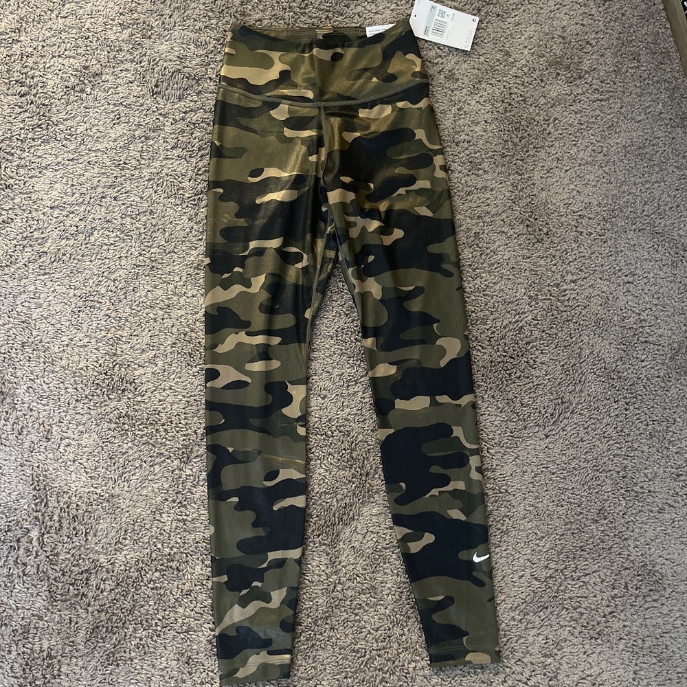 Nike leggings